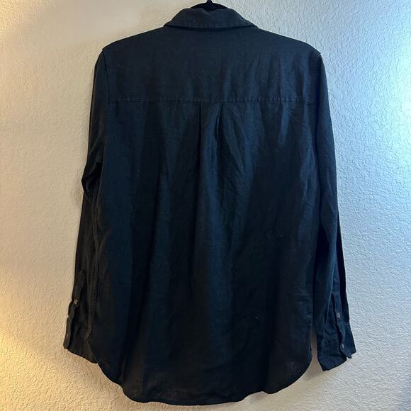 NWT Universal Thread Black Blouse - Picture 2 of 3